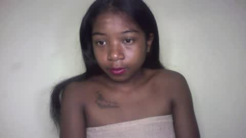 queennaya online show from June 29, 2026, 6:19 pm