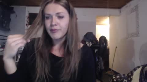 Snapshot of queennicky88 chatting on July 21, 2026, 2:47 am Nico online show from July 21, 2026, 2:47 am