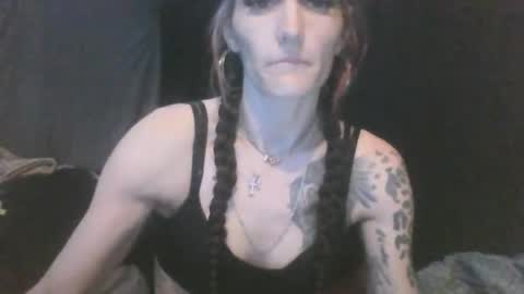 IG Juuicy  IGGE Gezzzy   online show from May 15, 2026, 2:18 am