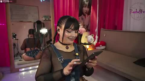 rachellk online show from July 27, 2026, 8:32 am