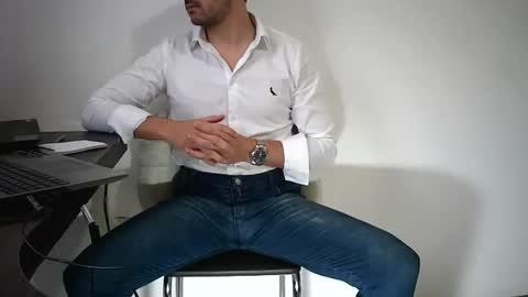 elenacam online show from May 2, 2026, 10:31 am