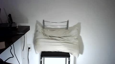 elenacam online show from August 8, 2026, 9:22 am