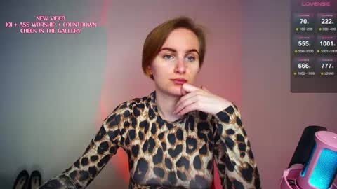 Cherry  Miss Cherry online show from July 3, 2026, 4:35 pm