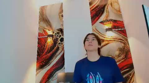 raphael_nyon1 online show from June 12, 2026, 4:00 am