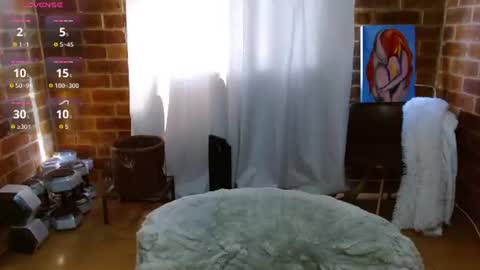 Raquel online show from July 28, 2026, 1:54 pm