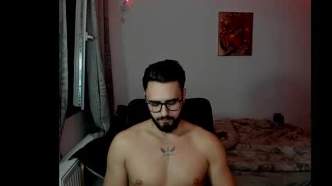 RaulMaxel online show from February 5, 2026, 5:28 pm