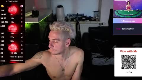 Rayzel White online show from May 16, 2026, 2:19 am