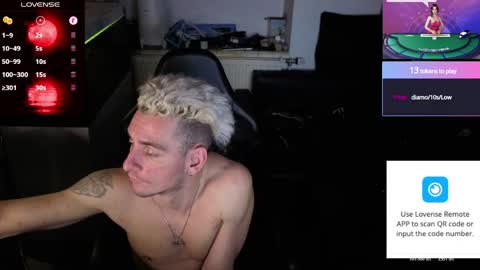 Rayzel White online show from May 22, 2026, 1:46 am