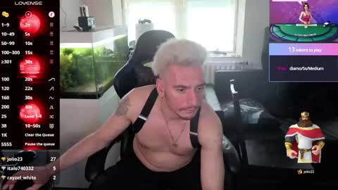 Rayzel White online show from June 9, 2026, 5:13 pm