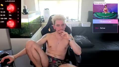 Rayzel White online show from June 26, 2026, 12:20 pm