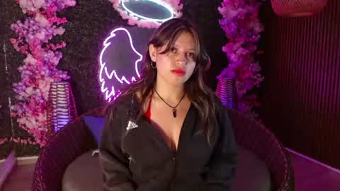 rea_black online show from July 3, 2026, 4:52 am