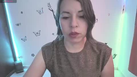 Rebbeca online show from July 22, 2026, 1:14 pm