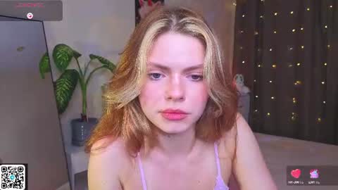 red__candy online show from July 23, 2026, 4:27 pm
