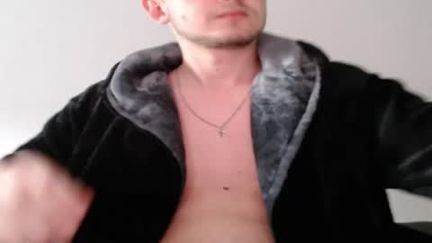 Tobias online show from July 26, 2026, 1:51 pm