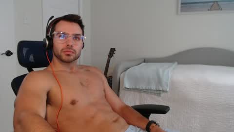 redstar461163 online show from August 3, 2026, 1:49 pm