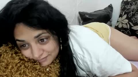 Reea online show from July 25, 2026, 9:45 pm