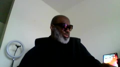 reikoveino online show from June 1, 2026, 9:05 pm
