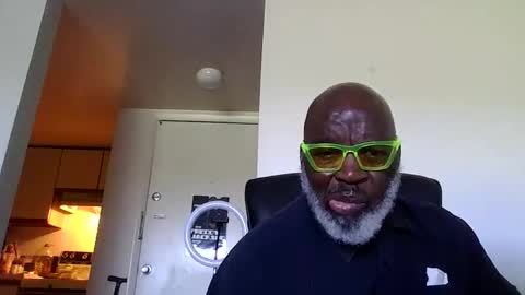 reikoveino online show from June 3, 2026, 6:35 pm