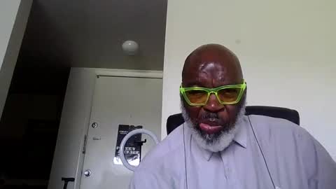 reikoveino online show from June 4, 2026, 3:18 pm