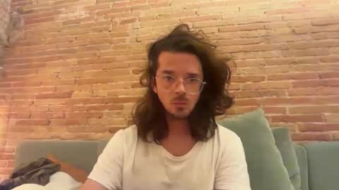 Renzo online show from May 10, 2026, 10:26 pm