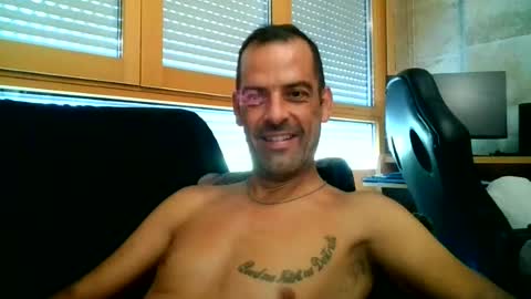 ricardohawtin online show from July 25, 2026, 2:03 pm