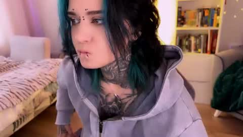   DianaBrite            fansl y online show from July 6, 2026, 1:08 pm