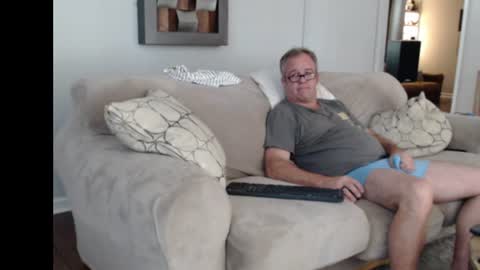 rjkelly6892 online show from July 18, 2026, 4:22 pm