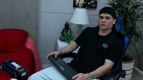 Roan Birkin online show from July 14, 2026, 7:30 pm