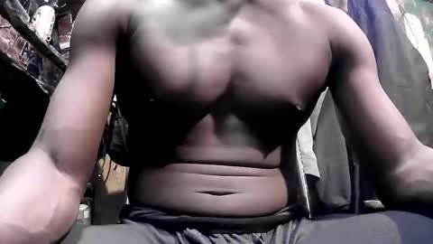 Snapshot of robinbankzs chatting on November 30, 2025, 8:24 pm robinBankzs online show from November 30, 2025, 8:24 pm