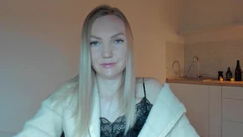rock__baby online show from May 10, 2026, 2:50 am