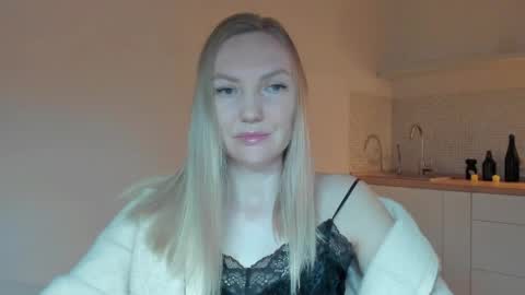 rock__baby online show from May 10, 2026, 9:53 pm