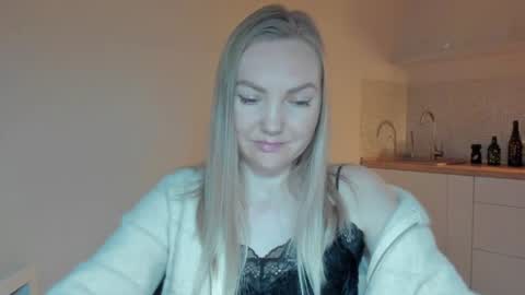 rock__baby online show from June 13, 2026, 11:46 pm