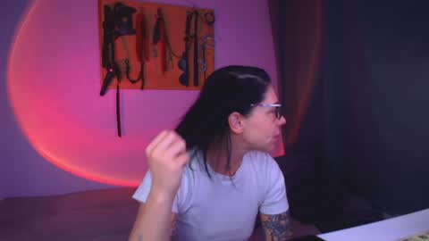 rollamoonshine online show from June 10, 2026, 6:51 pm