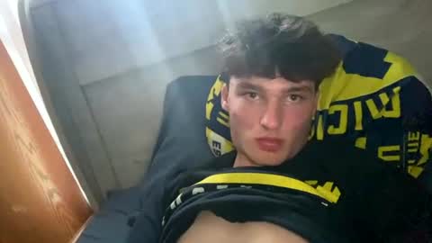 romanbutler07 online show from July 14, 2026, 10:26 pm