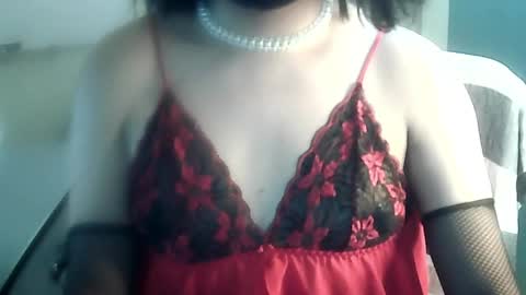 Rosa online show from May 18, 2026, 4:02 pm