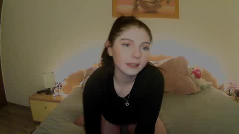 Rose online show from January 28, 2025, 10:23 pm