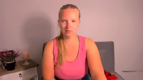 Rose online show from July 28, 2026, 7:39 pm