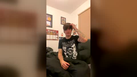 ross158609 online show from March 25, 2026, 12:38 am
