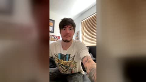ross158609 online show from May 31, 2026, 4:58 pm