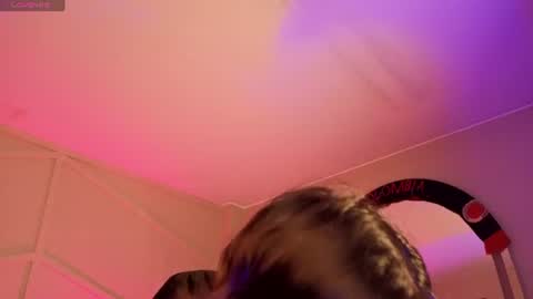 rossiie_hunt_ online show from June 18, 2026, 12:09 pm