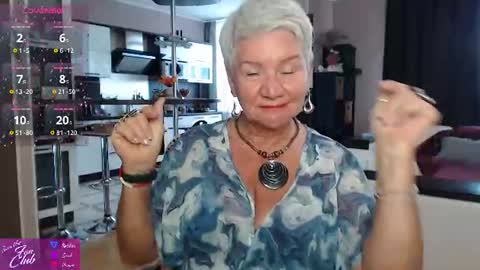 Roxana online show from June 24, 2026, 2:16 pm
