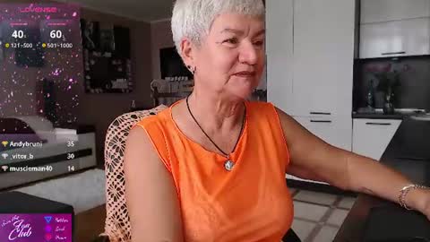Roxana online show from July 5, 2026, 8:10 am