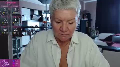 Roxana online show from July 6, 2026, 10:56 am