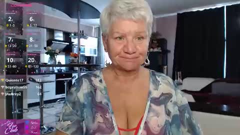 Roxana online show from July 28, 2026, 4:27 pm