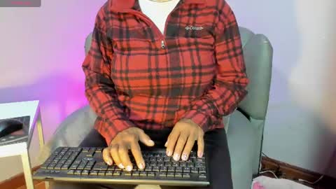  Roxanna  online show from July 1, 2026, 5:09 am