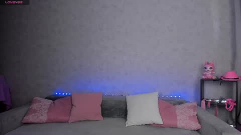 Roxy online show from July 23, 2026, 1:58 am