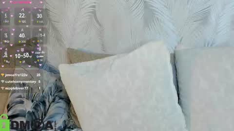 Snapshot of roxy_moor chatting on July 20, 2026, 10:39 am Roxy online show from July 20, 2026, 10:39 am