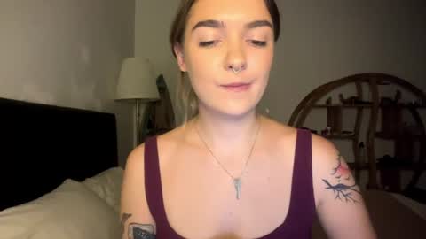 Roxy online show from June 26, 2026, 1:26 pm