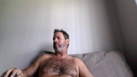 rubbingoneout714 online show from August 9, 2026, 10:26 pm