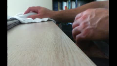rutmuscle online show from July 27, 2026, 12:34 pm